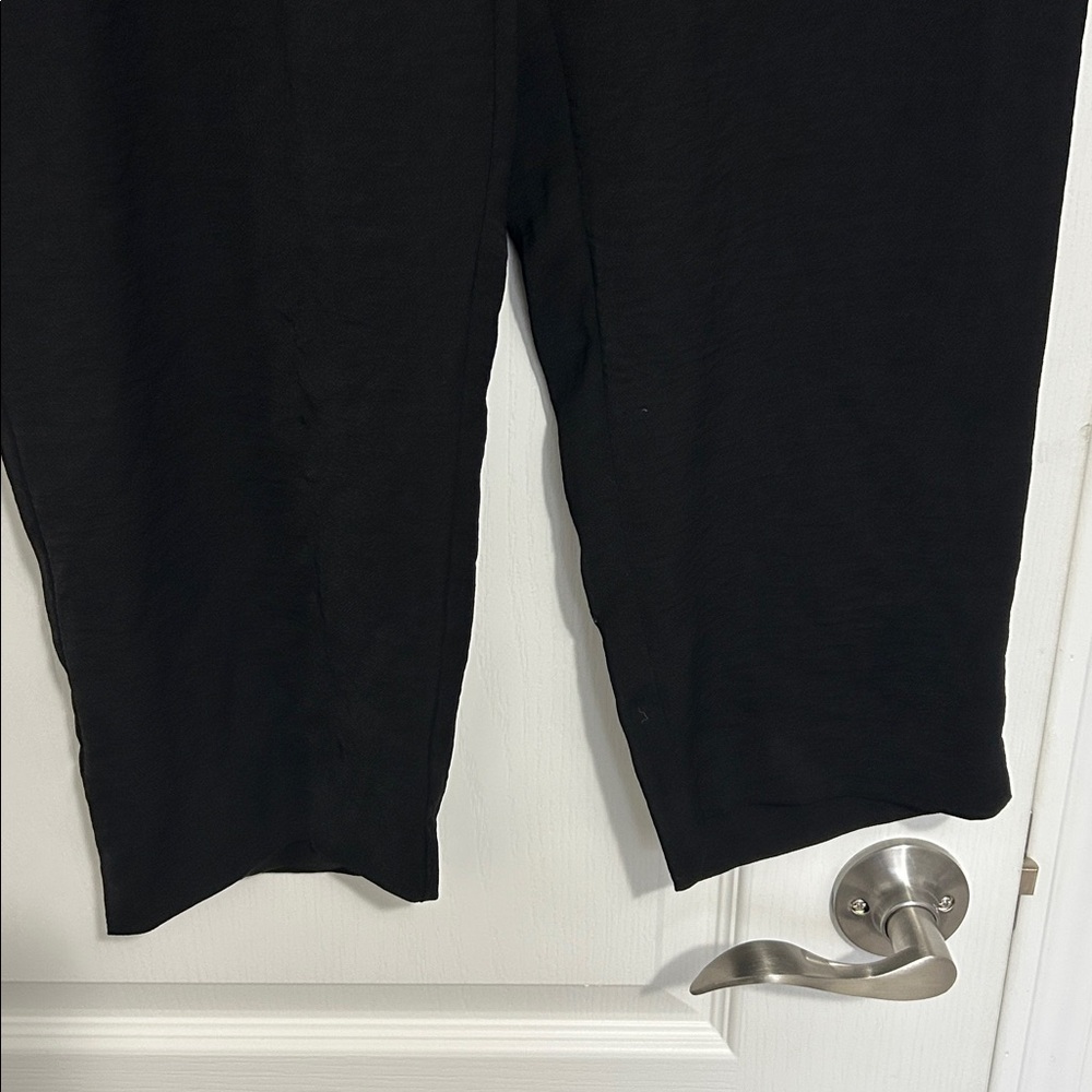 Soho Black Relaxed Fit Dress Pants. Pull on. Size XL - Picture 5 of 5